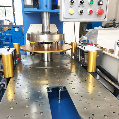 Ein guter Preis. Hochgeschwindigkeits-automatische Kabelwickel- und Verpackungsmaschine tandem mit Extrusionsleitung Online